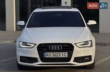 Седан Audi A4 2012 в Львове