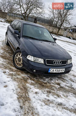 Универсал Audi A4 1998 в Николаеве