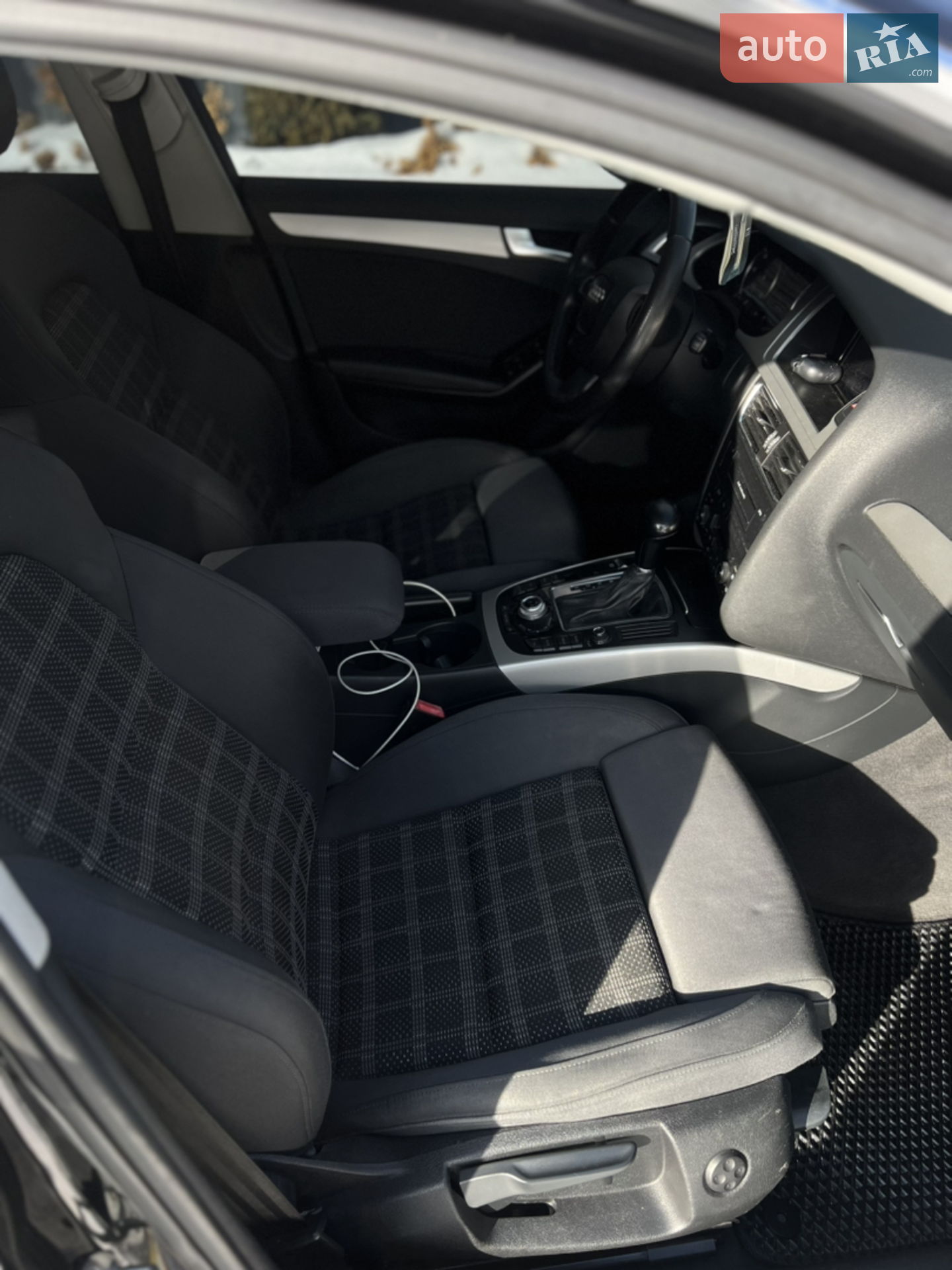 2011 Audi A4 - мініатюра 7