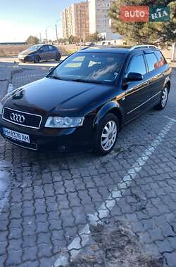 Универсал Audi A4 2004 в Черноморске