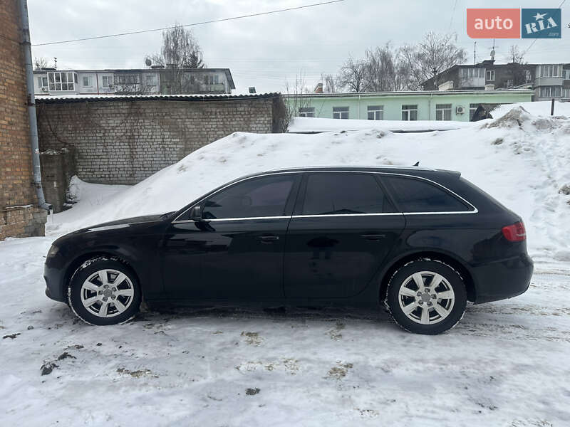 Універсал Audi A4 2009 в Житомирі
