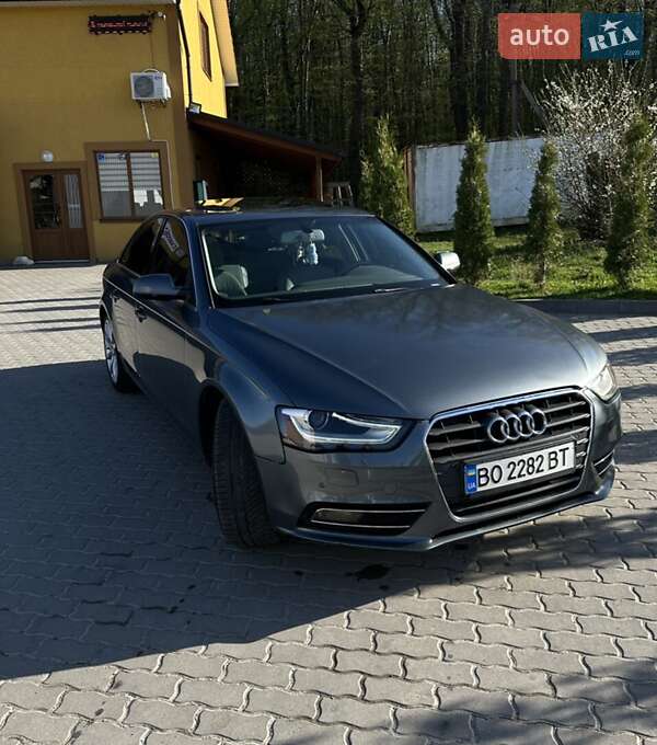 2013 Audi A4, VIN WAUFFAFL6DN047359:plate — фото 1 (autoria)