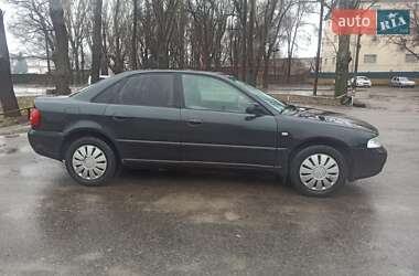 Седан Audi A4 1999 в Запорожье