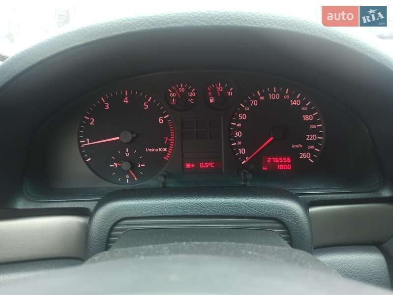 Седан Audi A4 1999 в Запорожье
