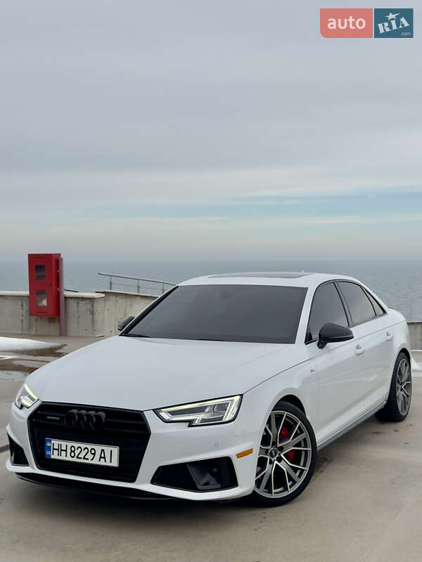2019 Audi A4, VIN WAUENAF43KN016851:plate — фото 1 (autoria)