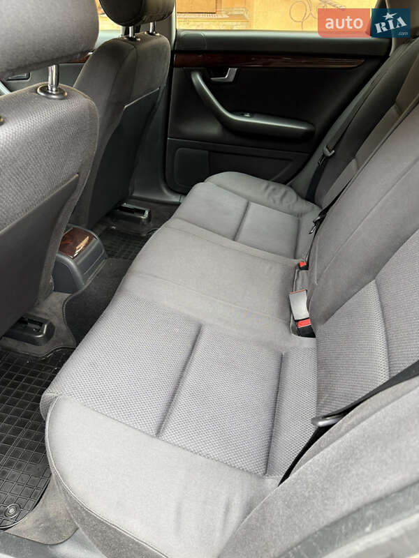 Универсал Audi A4 2004 в Тячеве