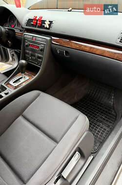 Универсал Audi A4 2004 в Тячеве