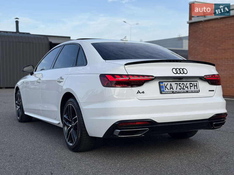 Седан Audi A4 2020 в Киеве