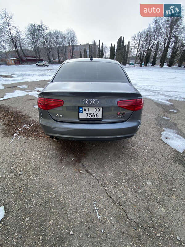 Седан Audi A4 2012 в Ставищі