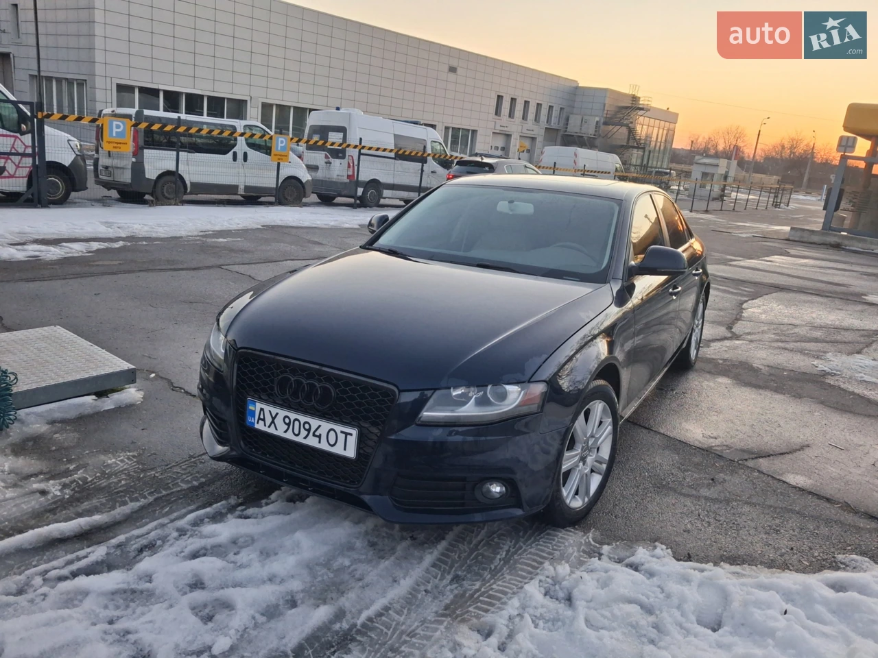 2010 Audi A4 - мініатюра 18