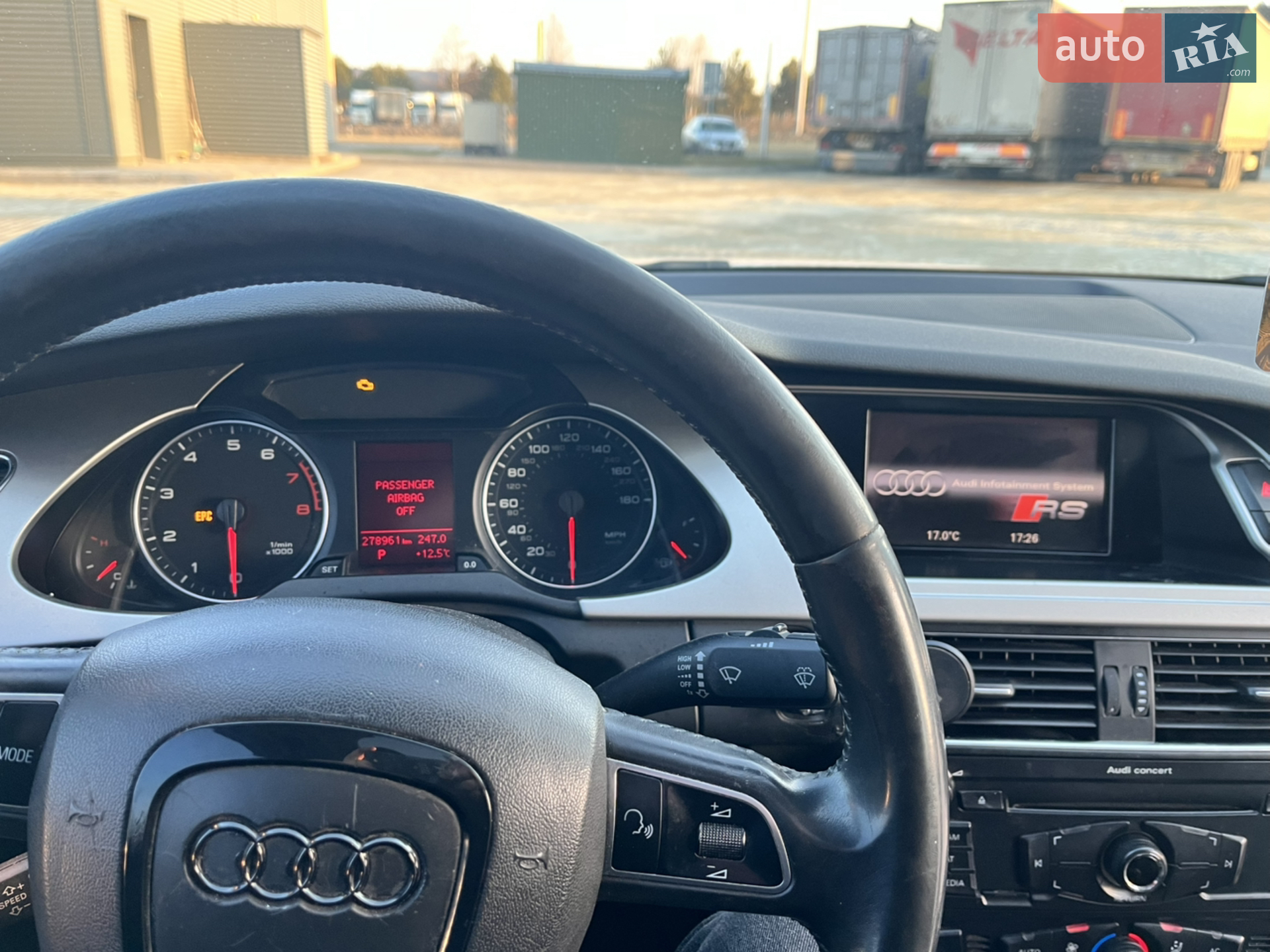 2010 Audi A4 - мініатюра 18