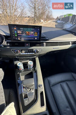 Седан Audi A4 2021 в Ивано-Франковске