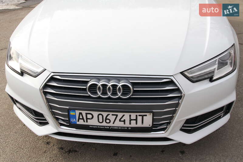 Седан Audi A4 2017 в Киеве