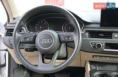 Седан Audi A4 2017 в Киеве