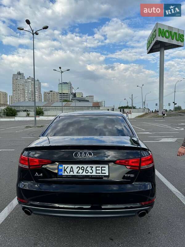 Седан Audi A4 2016 в Львові