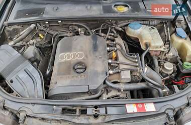 Седан Audi A4 2003 в Одессе
