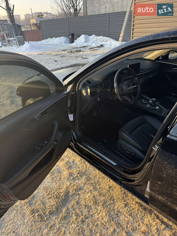 Седан Audi A4 2016 в Киеве
