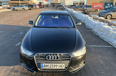 Седан Audi A4 2012 в Житомире