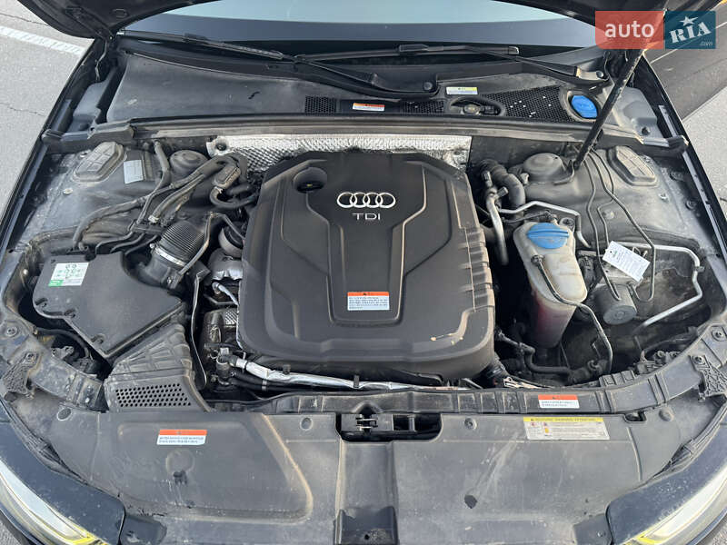 Седан Audi A4 2014 в Одессе
