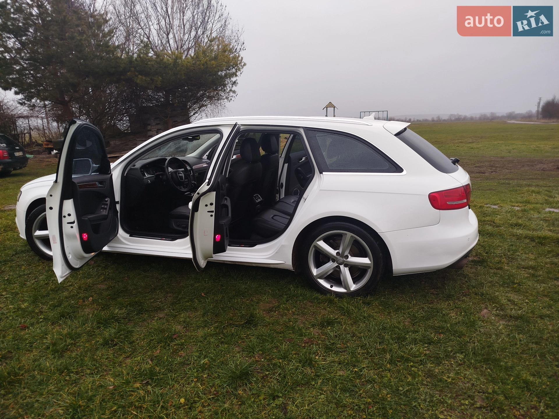 2011 Audi A4 - мініатюра 5