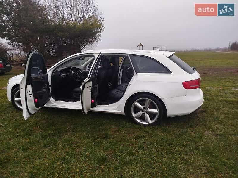 Универсал Audi A4 2011 в Самборе