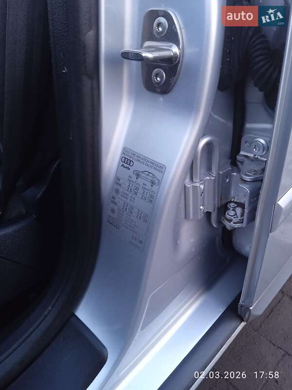 Седан Audi A4 2005 в Красилові