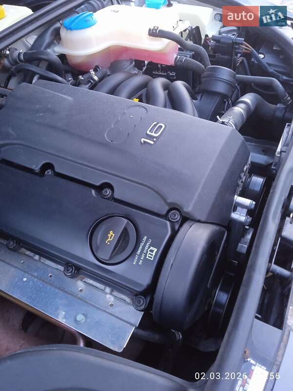 Седан Audi A4 2005 в Красилові