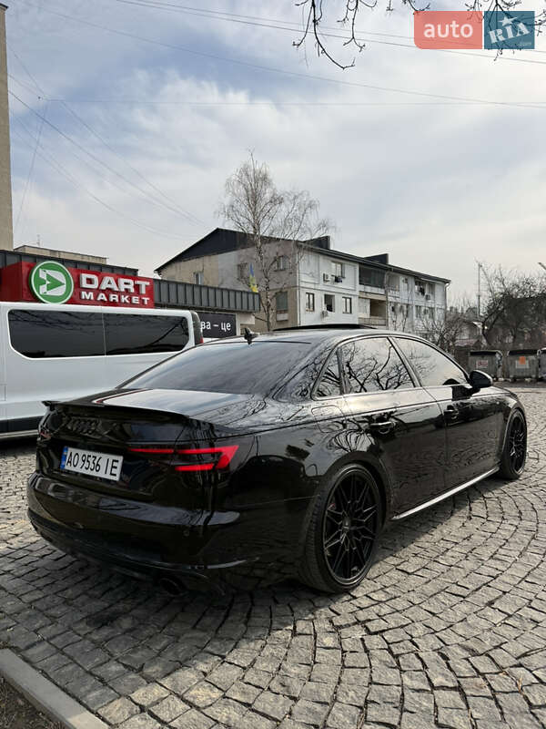 Седан Audi A4 2017 в Виноградове