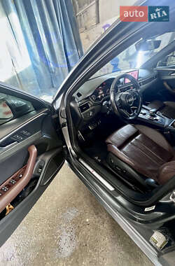 Седан Audi A4 2016 в Киеве