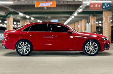 Седан Audi A4 2020 в Киеве