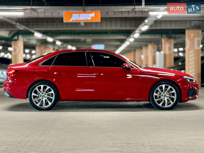 Седан Audi A4 2020 в Киеве