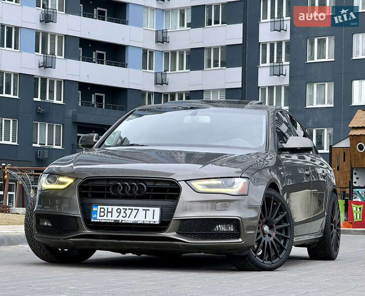 Седан Audi A4 2014 в Одесі