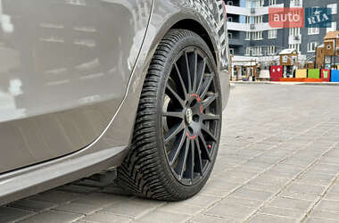 Седан Audi A4 2014 в Одесі