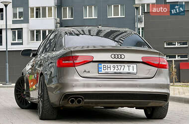 Седан Audi A4 2014 в Одесі