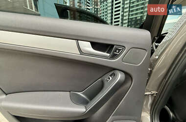 Седан Audi A4 2014 в Одесі