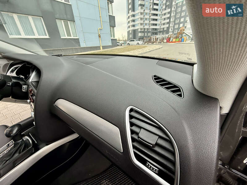 Седан Audi A4 2014 в Одесі
