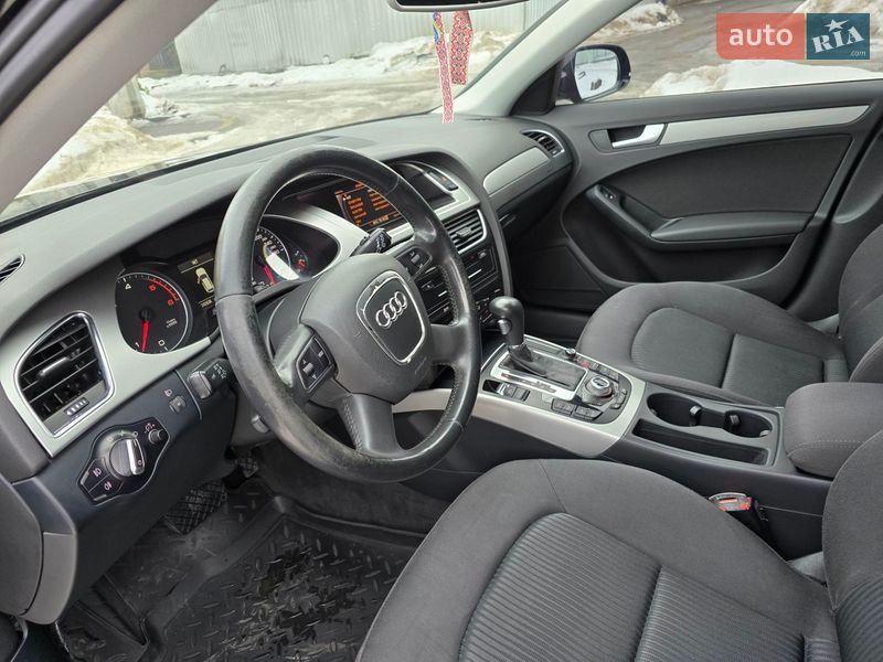 Универсал Audi A4 2011 в Хмельницком