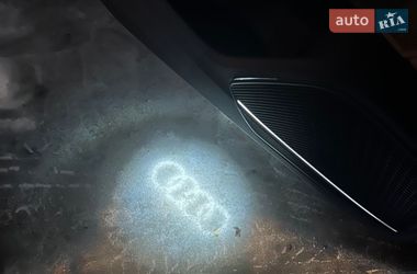Седан Audi A4 2017 в Глухове