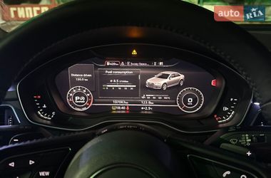 Седан Audi A4 2017 в Глухове