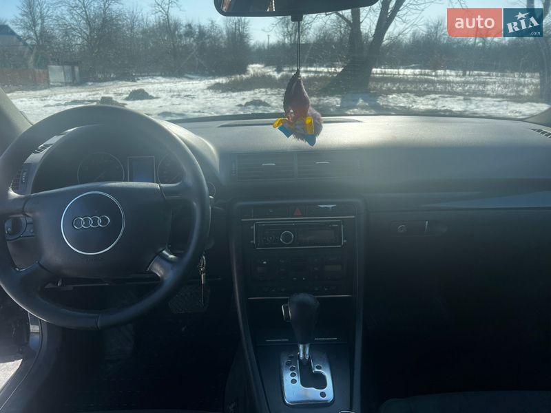 Седан Audi A4 2002 в Вінниці