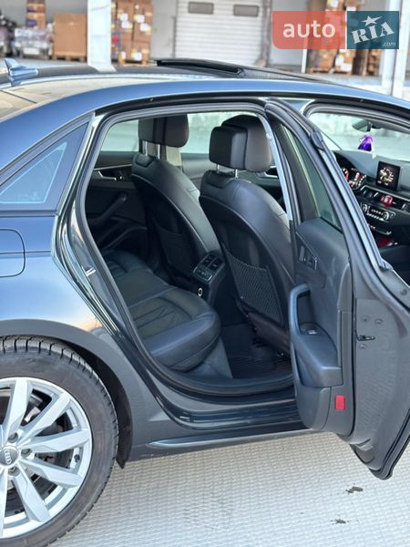 Седан Audi A4 2017 в Львове