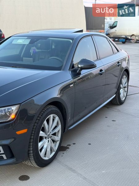 Седан Audi A4 2017 в Львове