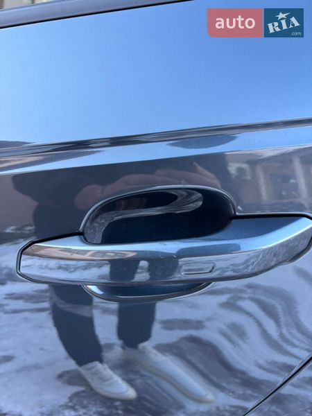 Седан Audi A4 2017 в Львове