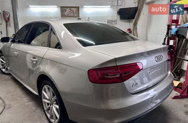 Седан Audi A4 2015 в Софіївській Борщагівці