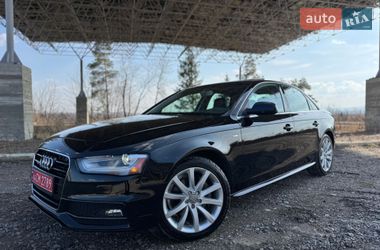 Седан Audi A4 2014 в Самборі