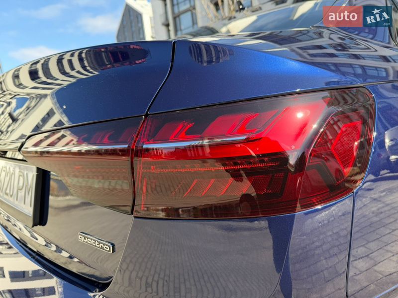 Седан Audi A4 2022 в Киеве