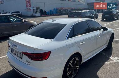 Седан Audi A4 2016 в Луцке