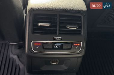 Седан Audi A4 2016 в Луцке