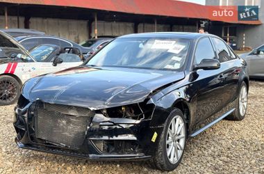 Седан Audi A4 2015 в Стрые