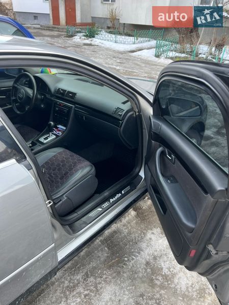 Седан Audi A4 2003 в Дунаевцах